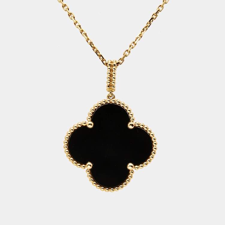 Pre Owned Van Cleef & Arpels Magic Alhambra 1 Motif Onyx 18K Yellow Gold Long Pendant Necklace