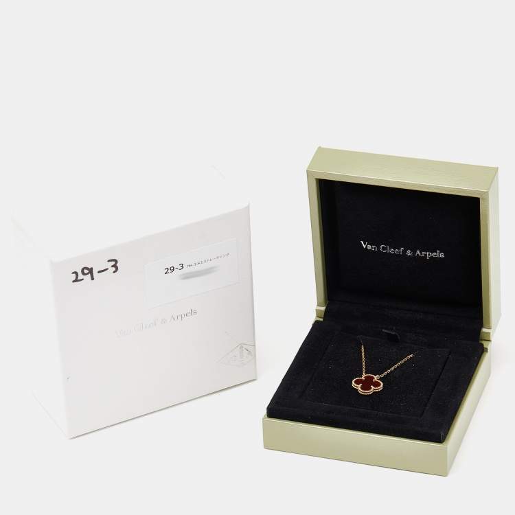 Pre Owned Van Cleef & Arpels Vintage Alhambra Carnelian 18k Yellow Gold Necklace