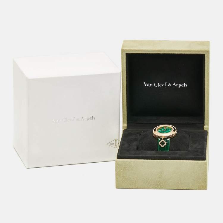 Pre Owned Van Cleef & Arpels Charms VCARO8NR00 Green Dial 18k Rose Gold Diamond Malachite Alligator Leather Women's Wristwatch 32 mm