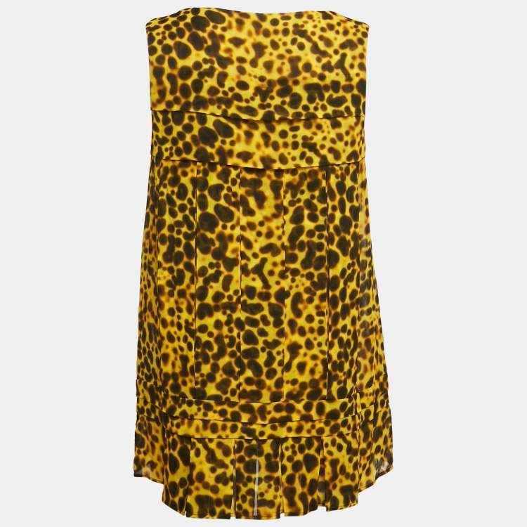 مملوكة مسبقًا Versace Yellow Leopard Print Silk Pleated Top M