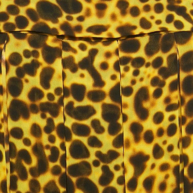 مملوكة مسبقًا Versace Yellow Leopard Print Silk Pleated Top M