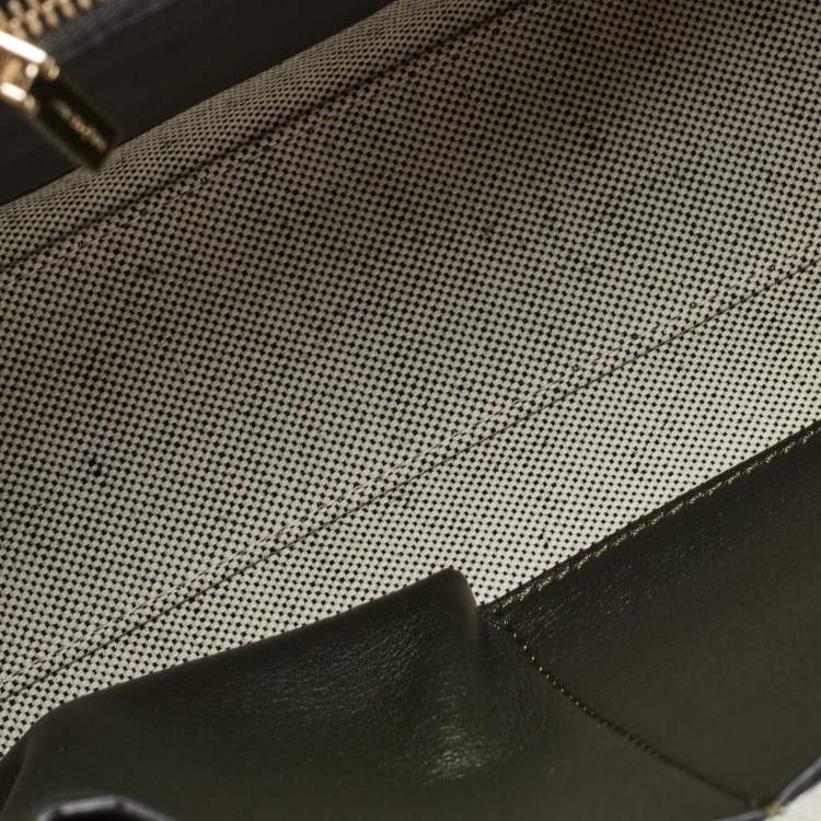مملوكة مسبقًا Versace Tricolor Leather Palazzo Empire Tote