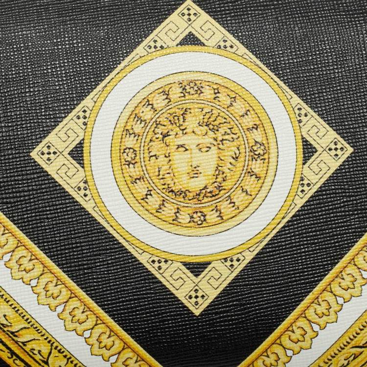 Pre Owned Versace Black Baroque Print Leather La Medusa Zip Around Wallet