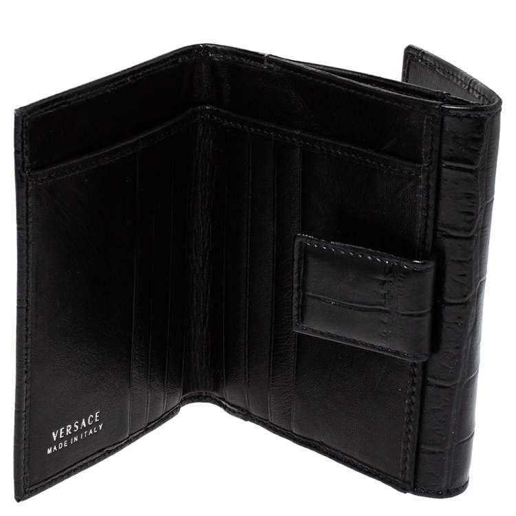 Pre Owned Versace Black Croc Embossed Leather Medusa Flap Compact Wallet
