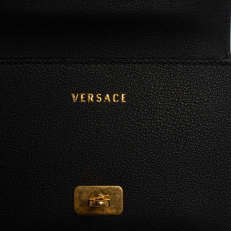 مملوكة مسبقًا Versace Black/Yellow Baroque Print Leather Icon Shoulder Bag