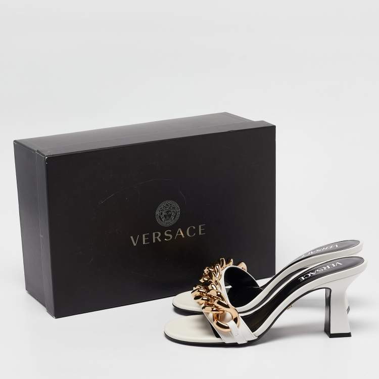Pre Owned Versace White Leather Medusa Chain Slide Sandals Size 38.5