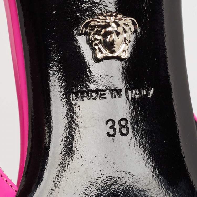 Pre Owned Versace Pink Brushed Leather Pin-Point Slingback Pumps Size 38