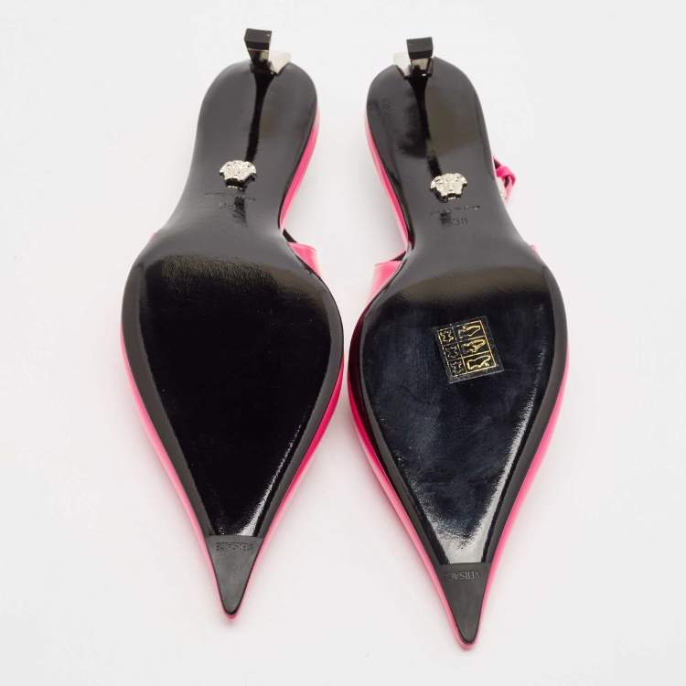 Pre Owned Versace Pink Brushed Leather Pin-Point Slingback Pumps Size 38