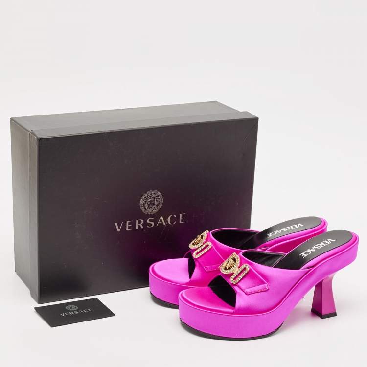 Pre Owned Versace Fuchsia Satin Medusa Biggie Mules Size 38