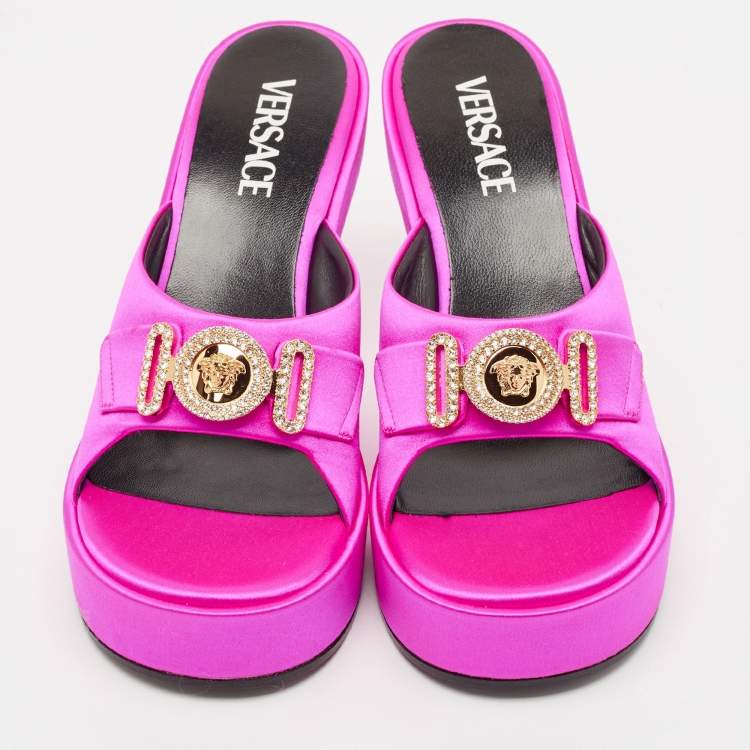 Pre Owned Versace Fuchsia Satin Medusa Biggie Mules Size 38