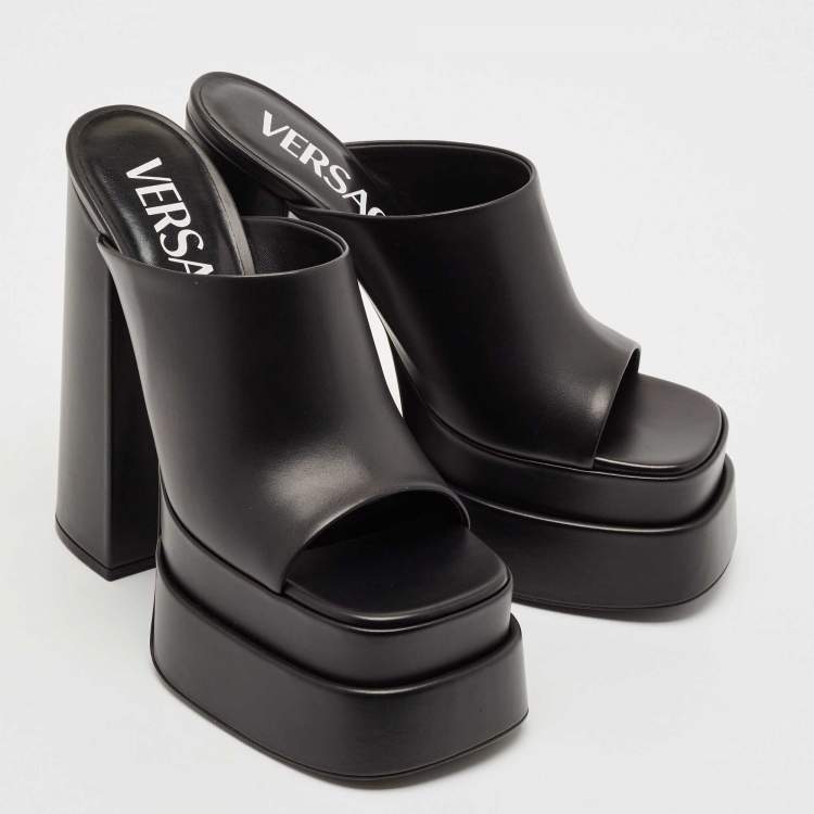 Pre Owned Versace Black Leather Platform Mules Size 41