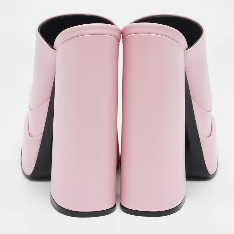 Pre Owned Versace Light Pink Leather Platform Mules Size 37