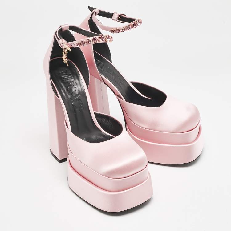 Pre Owned Versace Light Pink Satin Crystal Aevitas Platform Pumps Size 40