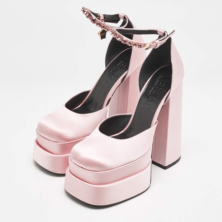 Pre Owned Versace Light Pink Satin Crystal Aevitas Platform Pumps Size 40