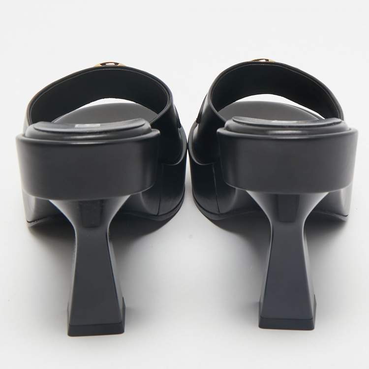 Pre Owned Versace Black Leather Medusa Biggie Mules Size 38