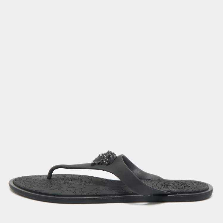 Pre Owned Versace Black Rubber Medusa Thong Flat Slide Size 38.5