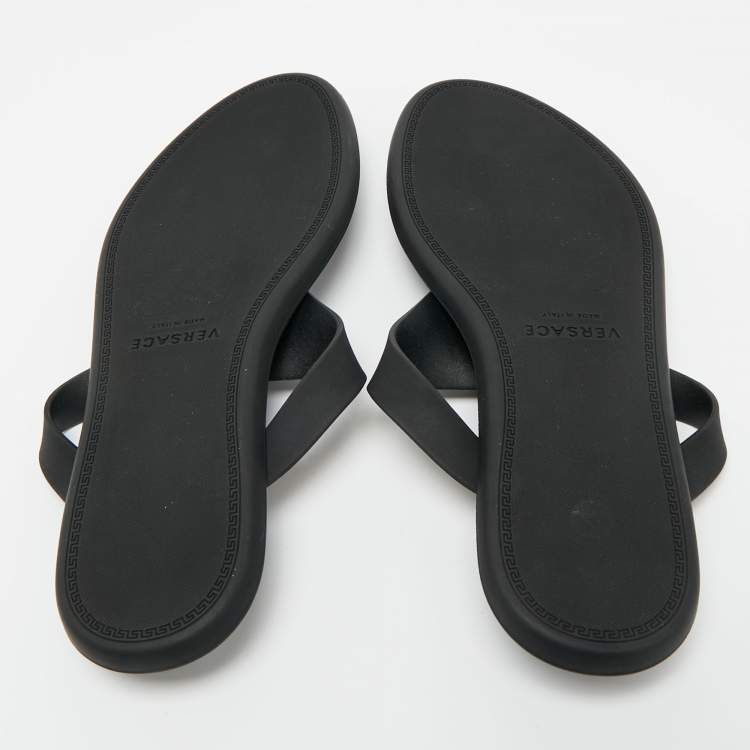Pre Owned Versace Black Rubber Medusa Thong Flat Slide Size 38.5