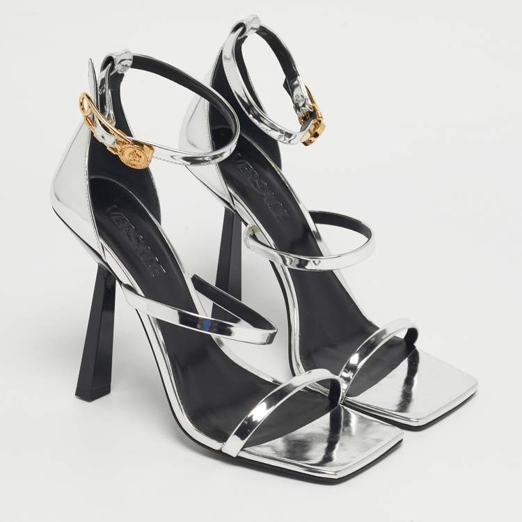 مملوكة مسبقًا Versace Silver Leather Safety Pin Ankle Strap Sandals Size 39