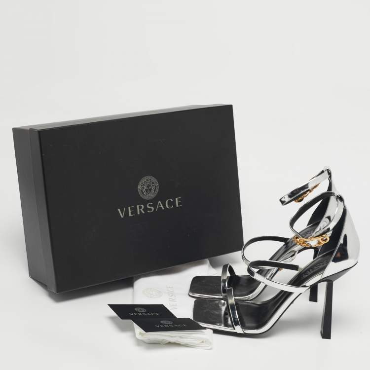 مملوكة مسبقًا Versace Silver Leather Safety Pin Ankle Strap Sandals Size 39