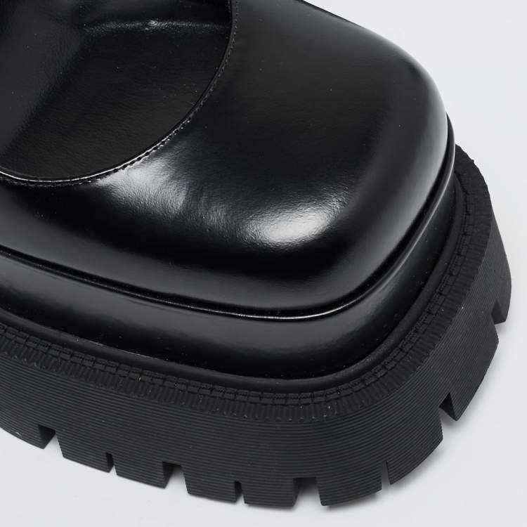 Pre Owned Versace Medusa Aevitas Size 39 Black Leather Platform Pumps