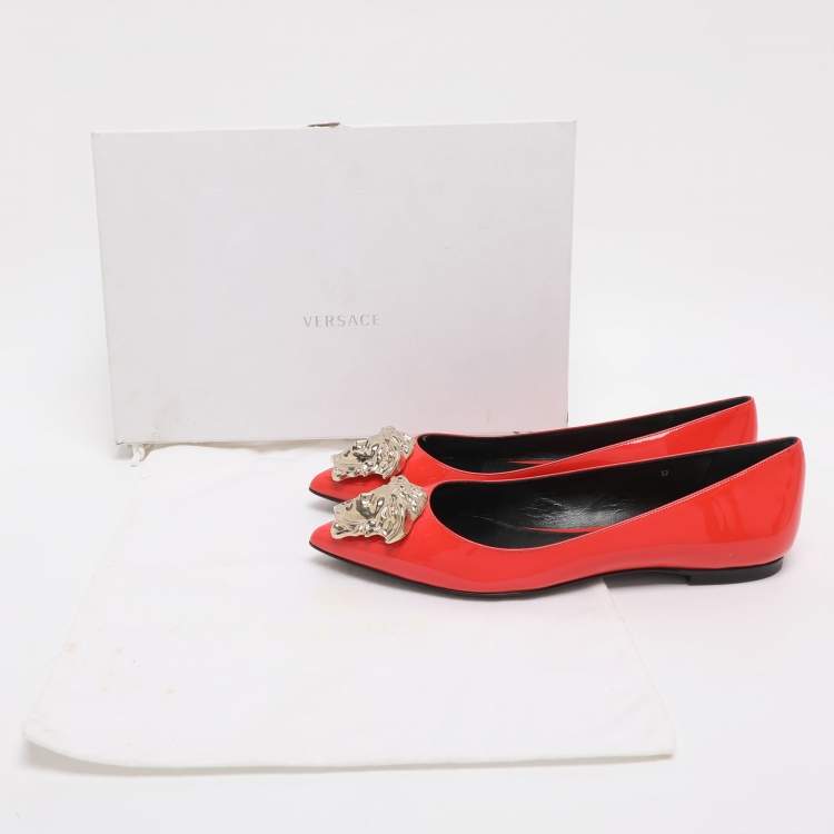 Pre Owned Versace Medusa Size 37 Red Patent Leather Ballet Flats