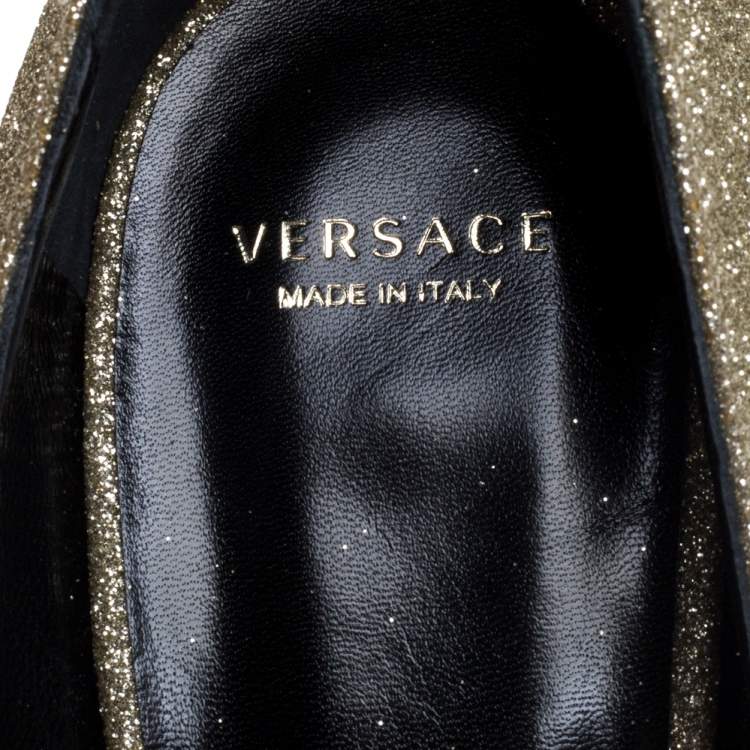 Pre Owned Versace Gold Glitter Fabric Medusa Pointed Toe Pumps Size 40
