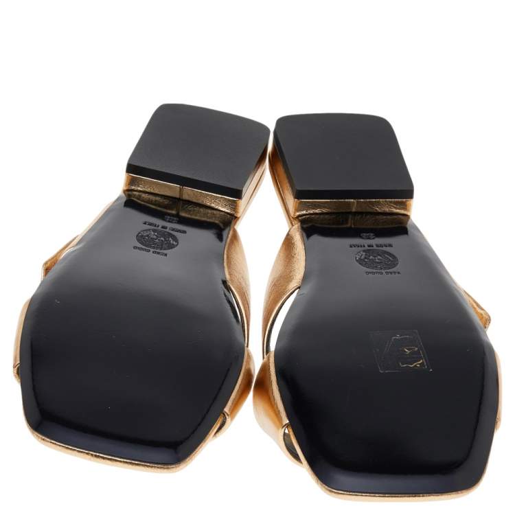 Pre Owned Versace Gold Leather Crisscross Slide Sandals size 38