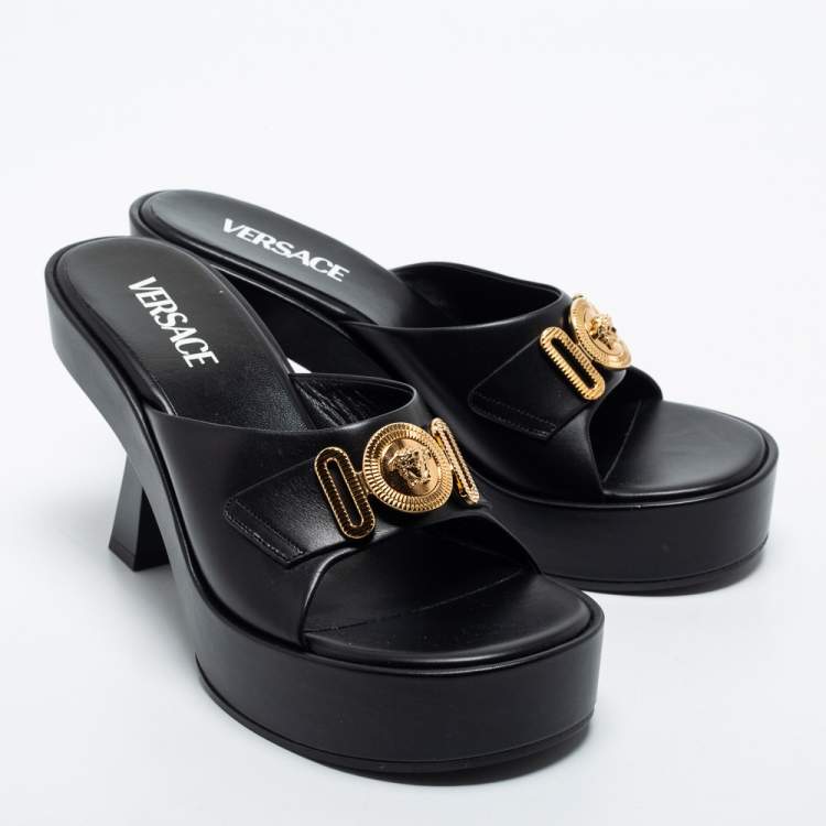 Pre Owned Versace Black Leather Medusa Sandals Size 39