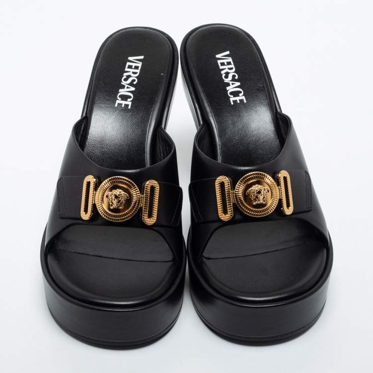 Pre Owned Versace Black Leather Medusa Sandals Size 39
