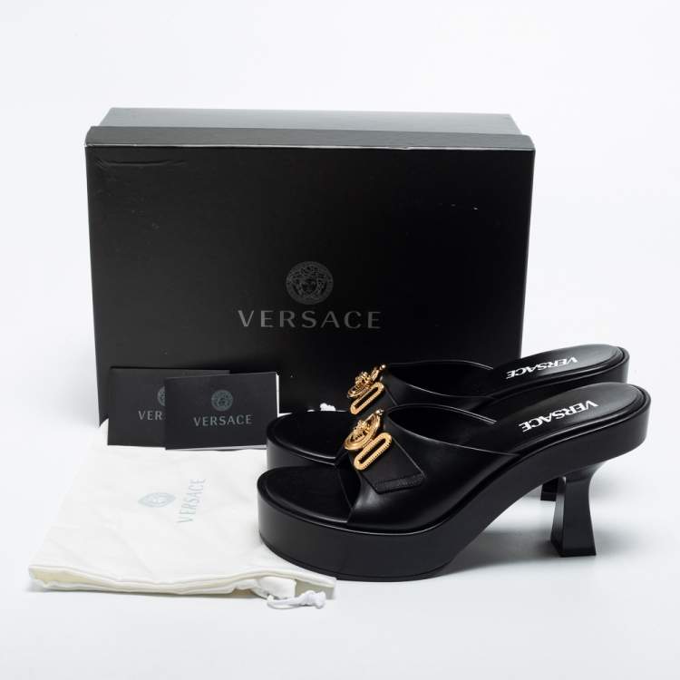 Pre Owned Versace Black Leather Medusa Sandals Size 39