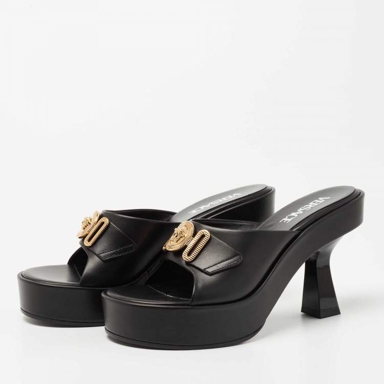 Pre Owned Versace Black Leather Medusa Biggie Platform Slides Sandals Size 38