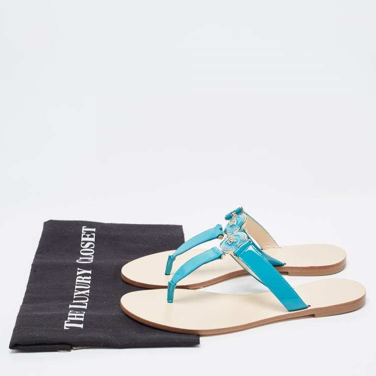 Pre Owned Versace Blue Patent Leather Medusa Thong Flats Sandals Size 38