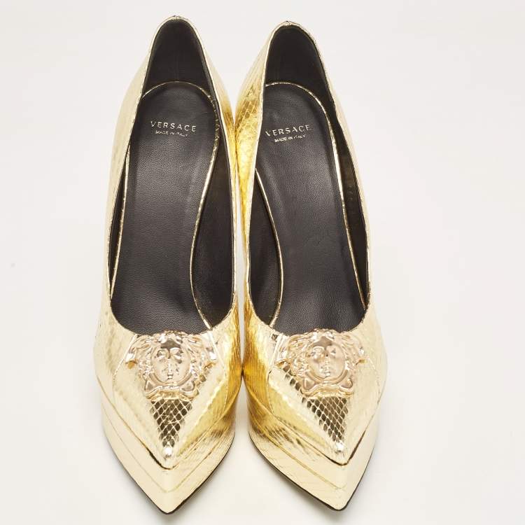 Pre Owned Versace Gold Embossed Python Medusa Double Platform Pumps Size 39.5
