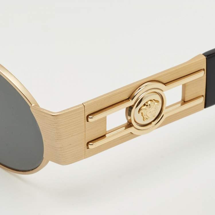 Pre Owned Versace Black/Gold Tone MOD2264 Medusa Oval  Sunglasses