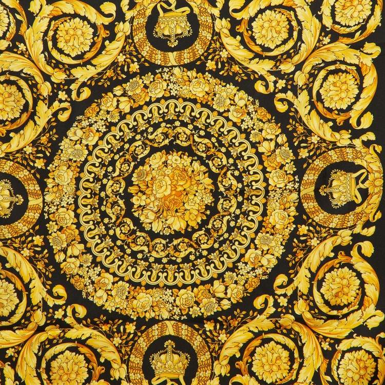 Pre Owned Versace Black/Gold Baroque Print Silk Square Scarf
