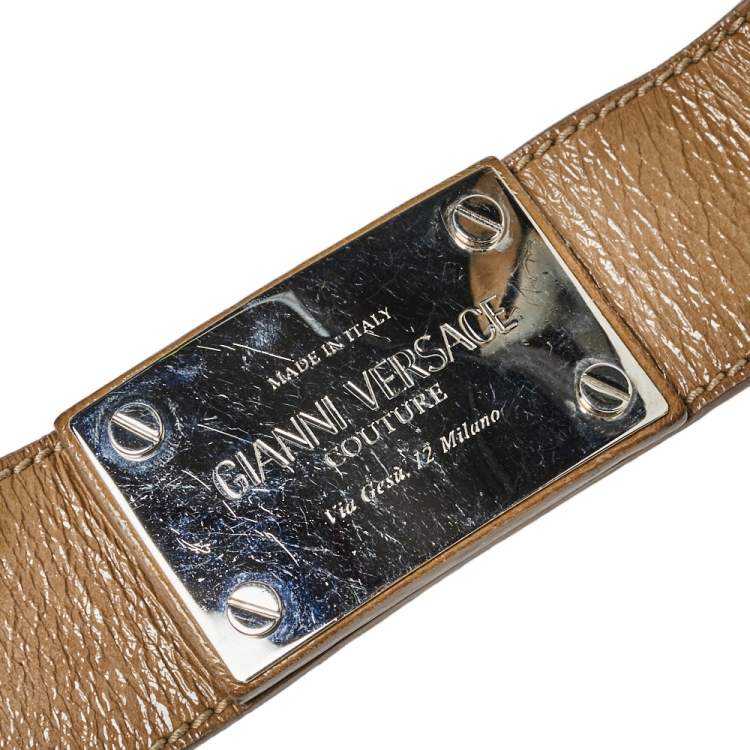 Pre Owned Versace Beige Patent Leather and Chain Logo Plaque Belt 85CM
