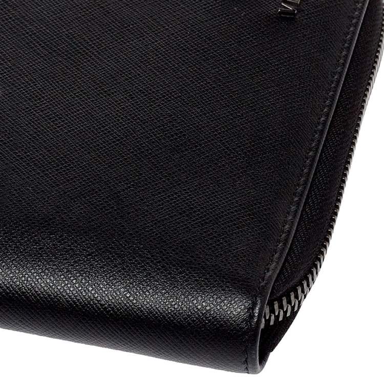 Pre Owned Versace Black Saffiano Leather Medusa Wallet Organizer