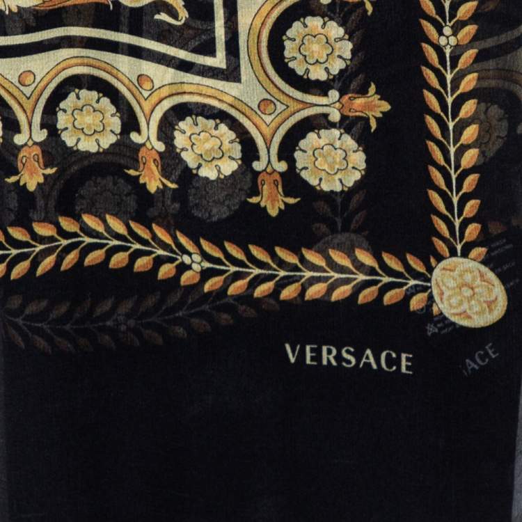 Pre Owned Versace Black Baroque Print Crepe Silk Stole