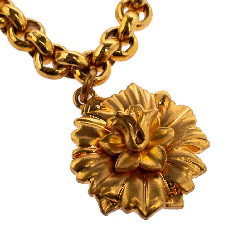 Pre Owned Versace Crystal Gold Tone Charm Bracelet