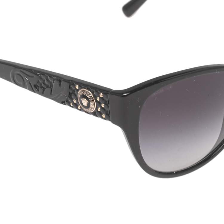 Pre Owned Versace Black Mod.4272 Wayfarer Gradient Sunglasses