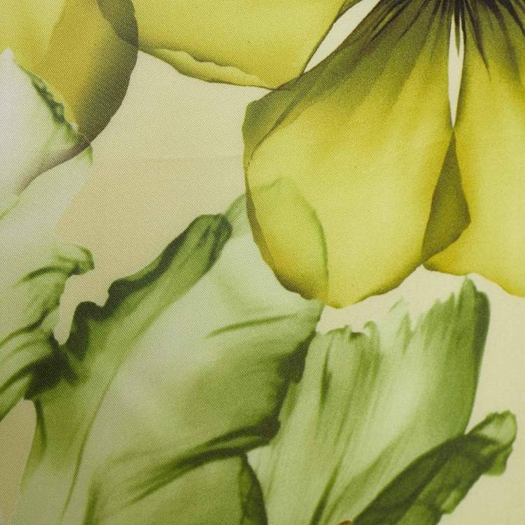 Pre Owned Versace Yellow Floral Print Silk Scarf