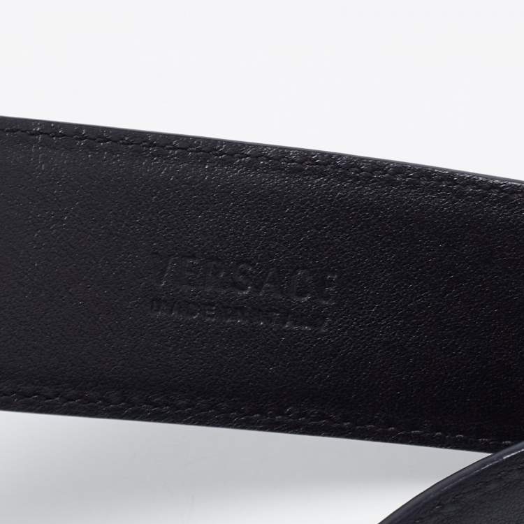 Pre Owned Versace Black Leather Medusa Buckle Belt 75CM