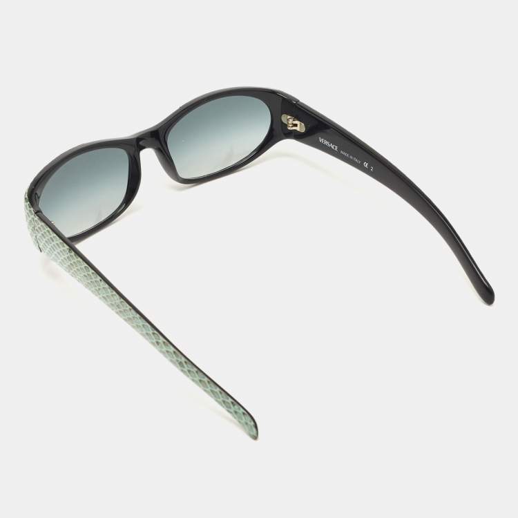 Pre Owned Versace Black/Green Watersnake Leather Rectangular Gradient Sunglasses