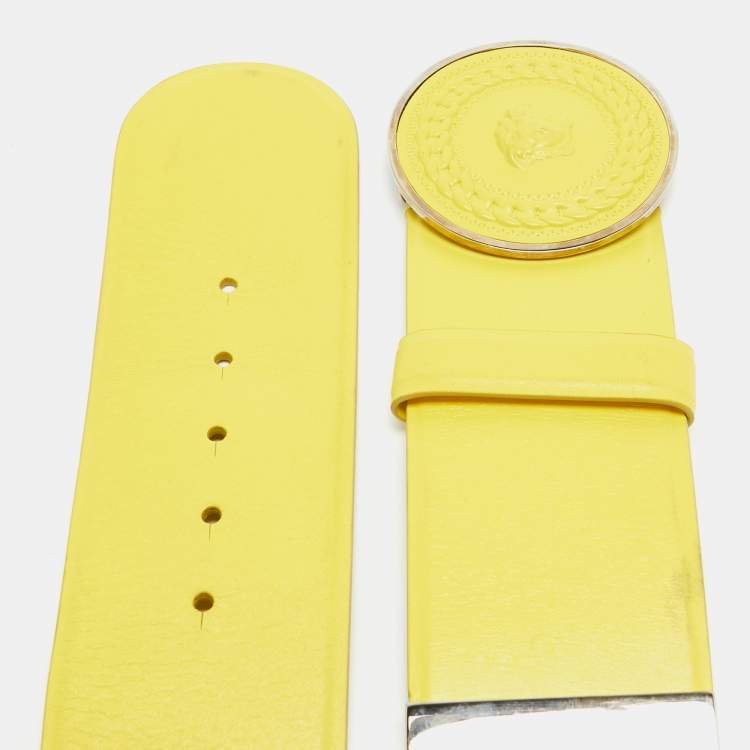 Pre Owned Versace Yellow Leather and Chainlink Medussa Round Belt 75CM