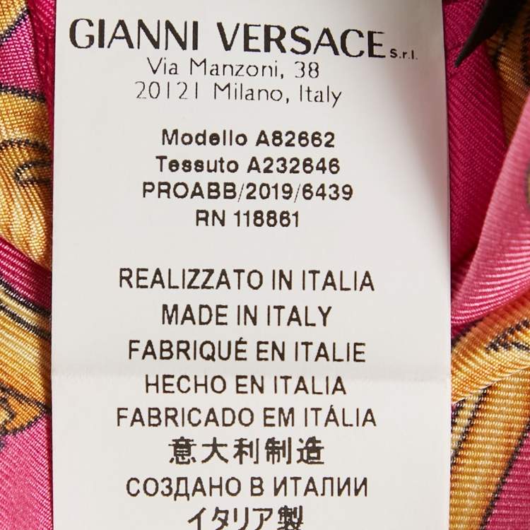 مملوكة مسبقًا قميص فيرساتشي حرير بطبعة باروك وردي مقاس متوسط