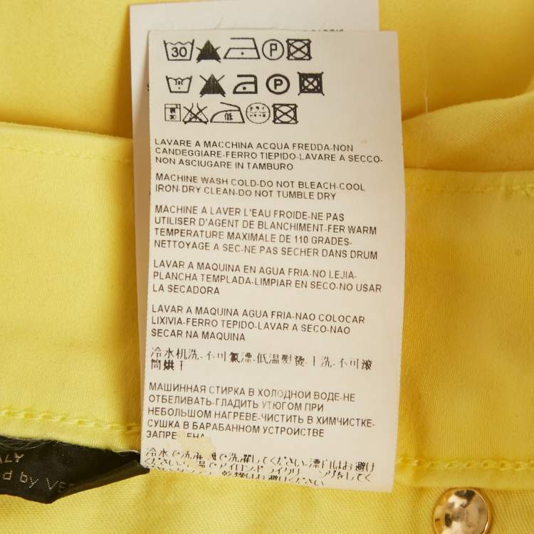 Pre Owned بنطلون جينز فيرساتشي قطني أصفر ملائم عادي مقاس صغير بخصر 28 بوصة