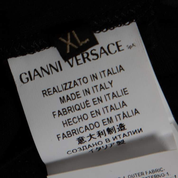 مملوكة مسبقًا Versace Black Jersey Medusa Icon Studded T-Shirt XL