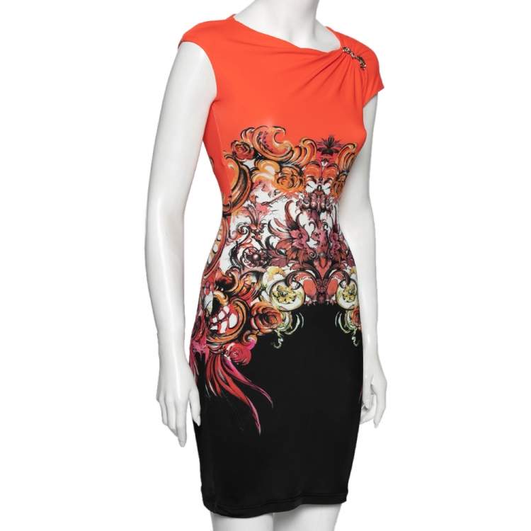 مملوكة مسبقًا Versace Orange & Black Printed Jersey Sleeveless Short Dress S