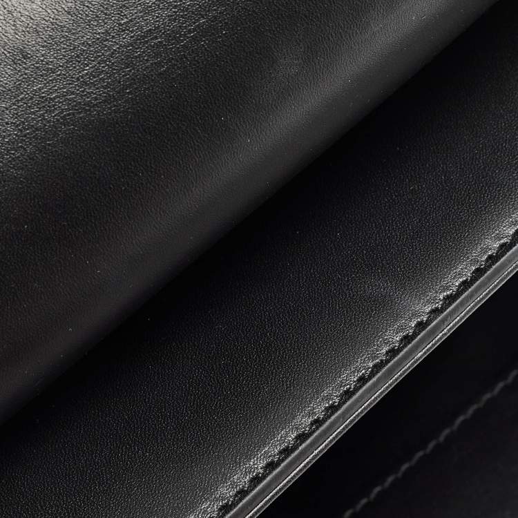 Pre Owned Versace Black Leather Medium Medusa Medallion Tote