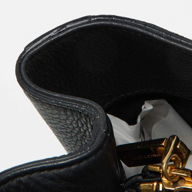 مملوكة مسبقًا Versace Black Leather La Medusa Shopper Tote